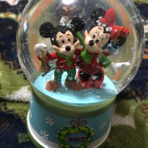 【美品】※送料無料‼︎ディズニーストアミキミニスノーグローブ