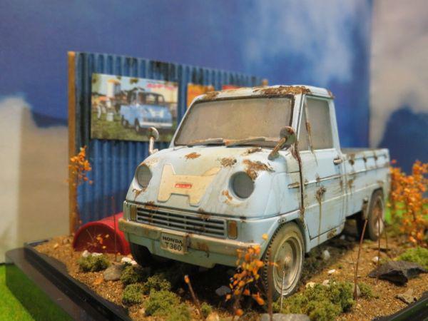 1/32 昭和レトロ ホンダ T360 情景ジオラマ完成品 /旧車 草ヒロ 放置車両