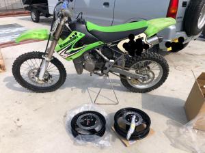 カワサキ kx 85 モタード 12インチホイール