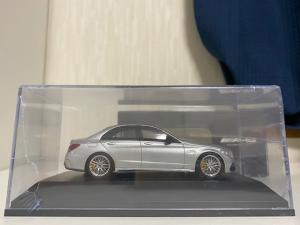 特注】1/43 スパーク メルセデスAMG C63 AMG W205 シルバー 1,000台