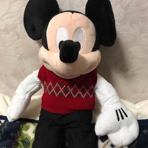 ※美品！【送料無料‼︎】ミッキーぬいぐるみ【ディズニーストア】