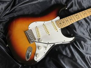 Fender 寂しく Japan Stratocaster ST650 SPL