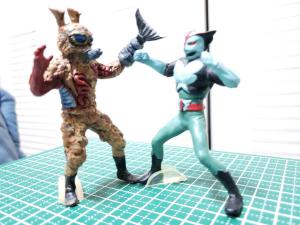 HG仮面ライダー怪人ガチャ改造リペイント完成品 超人バロム1 粘着ドルゲ魔人 ウミウシゲ