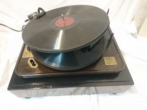 □ Garrard / R.C.80 □ Automatic Record Player オートチェンジャー 78rpm(SP盤)のみ  カートリッジ無し 60Hz対応