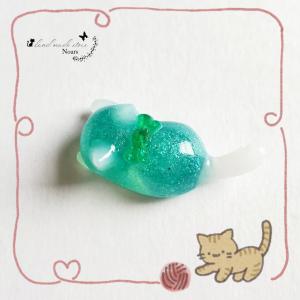 5月　誕生石オリジナルパウダー(エメラルド)　レジン猫パーツ_2