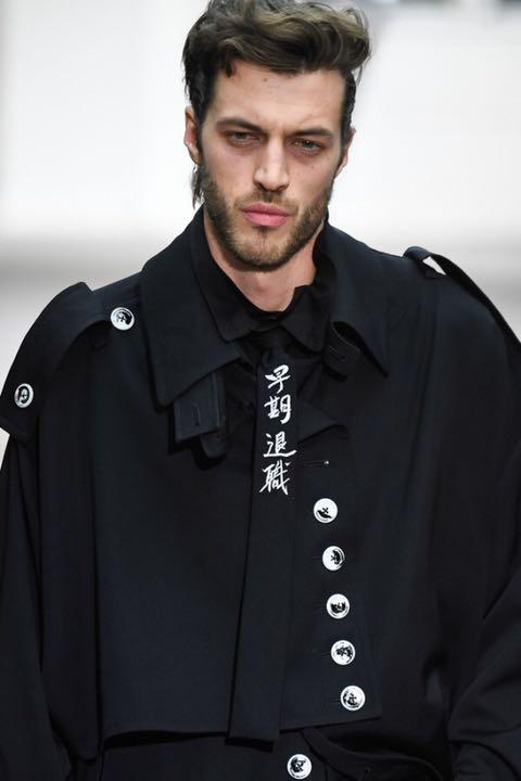 Yohji yamamoto pour homme 早期退職 ネクタイ