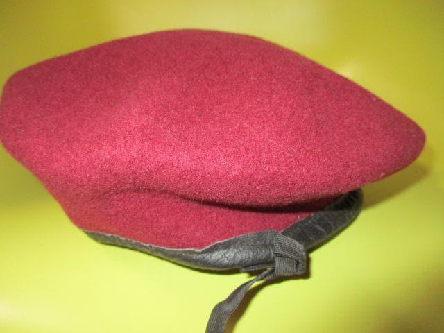 ヴィンテージ　９０年代　ドイツ軍　ベレー帽　６３センチ　デッドストック_1