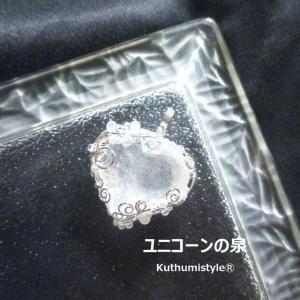 水晶♥ハートペンダント（ワイヤージュエリー☆ワイヤーアクセサリー☆ワイヤーラッピング天然石ネックレス☆KuthumistyleⓇ☆クツミスタイル）