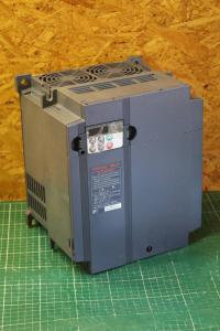 富士電機 FRN11E1S-2J コンパクト形インバータ FRENIC Mini 三相200V