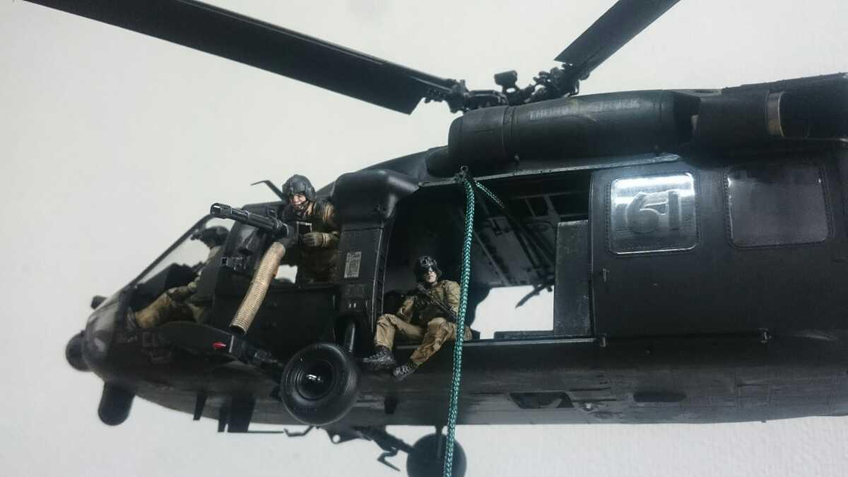 キティホーク製 1/35 ブラックホーク MH-60L デルタフィギュア8体