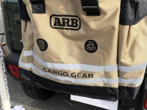 ARBトラックパック ARB TRACK PACK 背面タイヤ用バッグ カーゴバッグ 正規輸入品 新品 送料込み（一部地域除く）