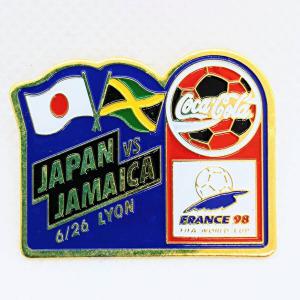 非売品・2002年サッカーFIFA日韓ワールドカップ 気だるく 出場国ピンバッチ（限定品）