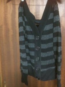 100スタセール*後ろリボンボーダー長袖カーデM