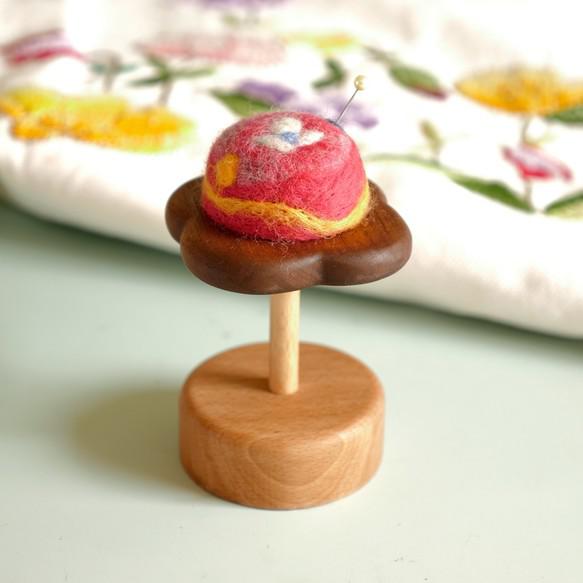 お花のピンクッション（B）