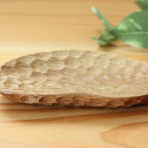 手彫りのナッツ皿 小さめ　樫の木　『アウトレット作品』_4