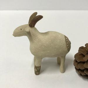 やぎ（ベージュ）　　陶製　/goat/山羊_2