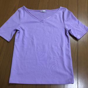 Tシャツ カットソー　GU