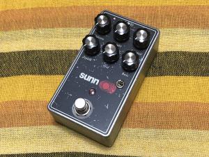 Sunn Model T Preamp エミュレータ/ Coda Effects:Black Hole 自作クローン