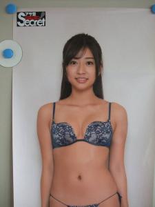 大貫彩香 等身大 ポスター (約180×60㎝) ビキニ ブルー ハミ乳 極小