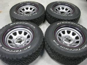 DAYTONA BLACK デイトナブラック 16インチ 8J -0 5H 114.3 235/70R16 BF Goodrich JEEP  チェロキー ラングラー