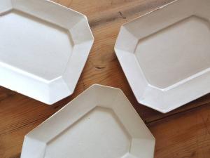 新品未使用】井山三希子 プレート 角皿 ホワイト 2枚セット約20cm - 食器
