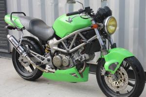 フォーサイト Z2テール VTR250 モリワキ カスタム オールペン BEET MC33 検: ホーネット バリオス ZXCV19048